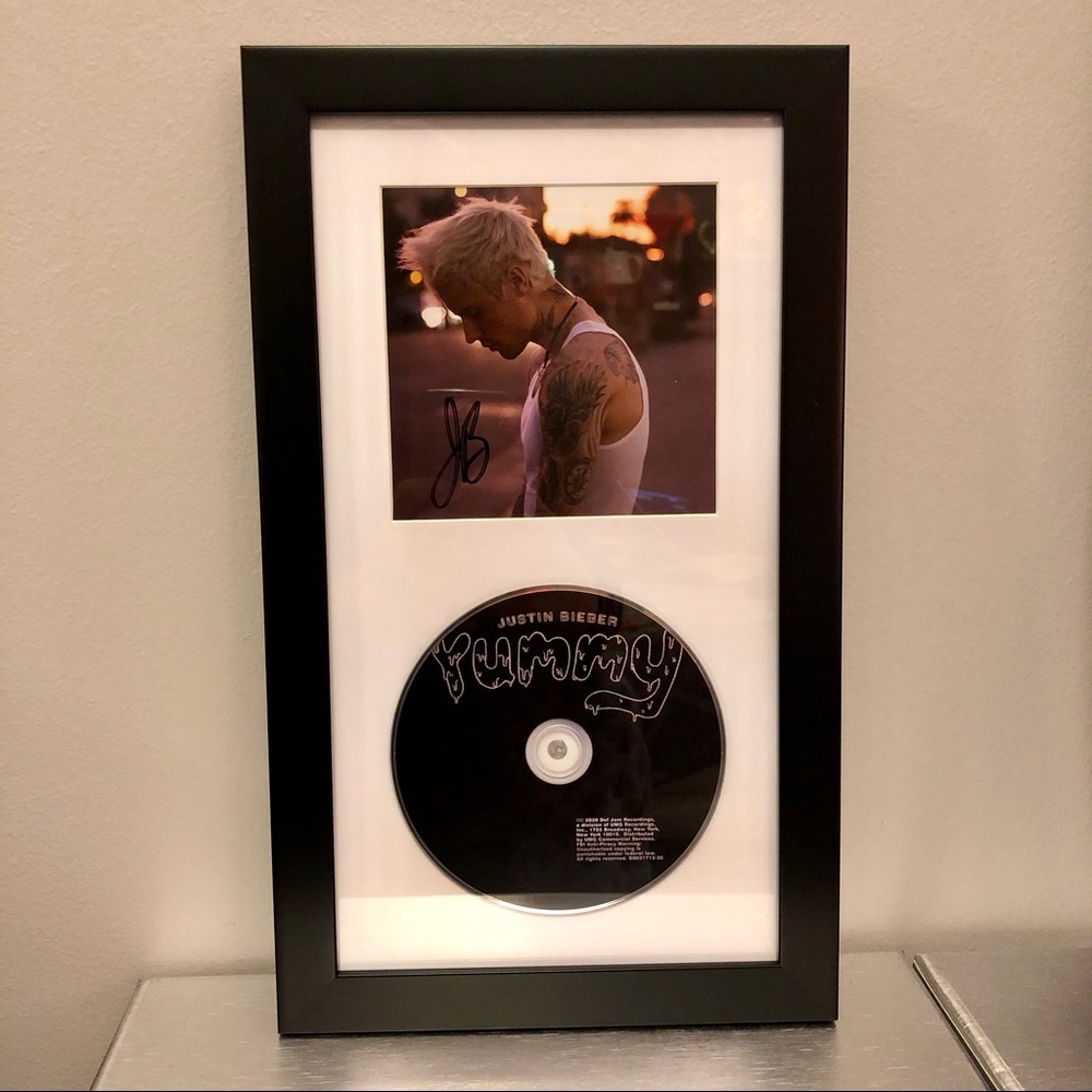 Justin Bieber Autograph